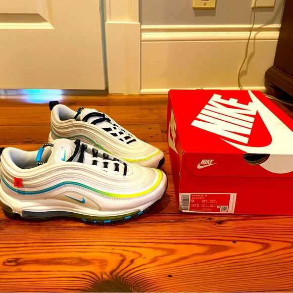 Limited Edition Nike Air Max 90 LTR - Picture 1 of 6